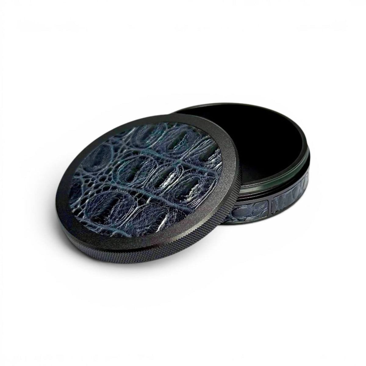 Black on Midnight Blue Embossed Croc Ruk Can Slim